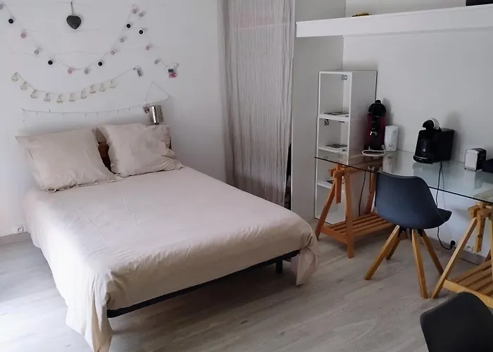 Séjour chez l'habitant Chez Paul Et Mélusine